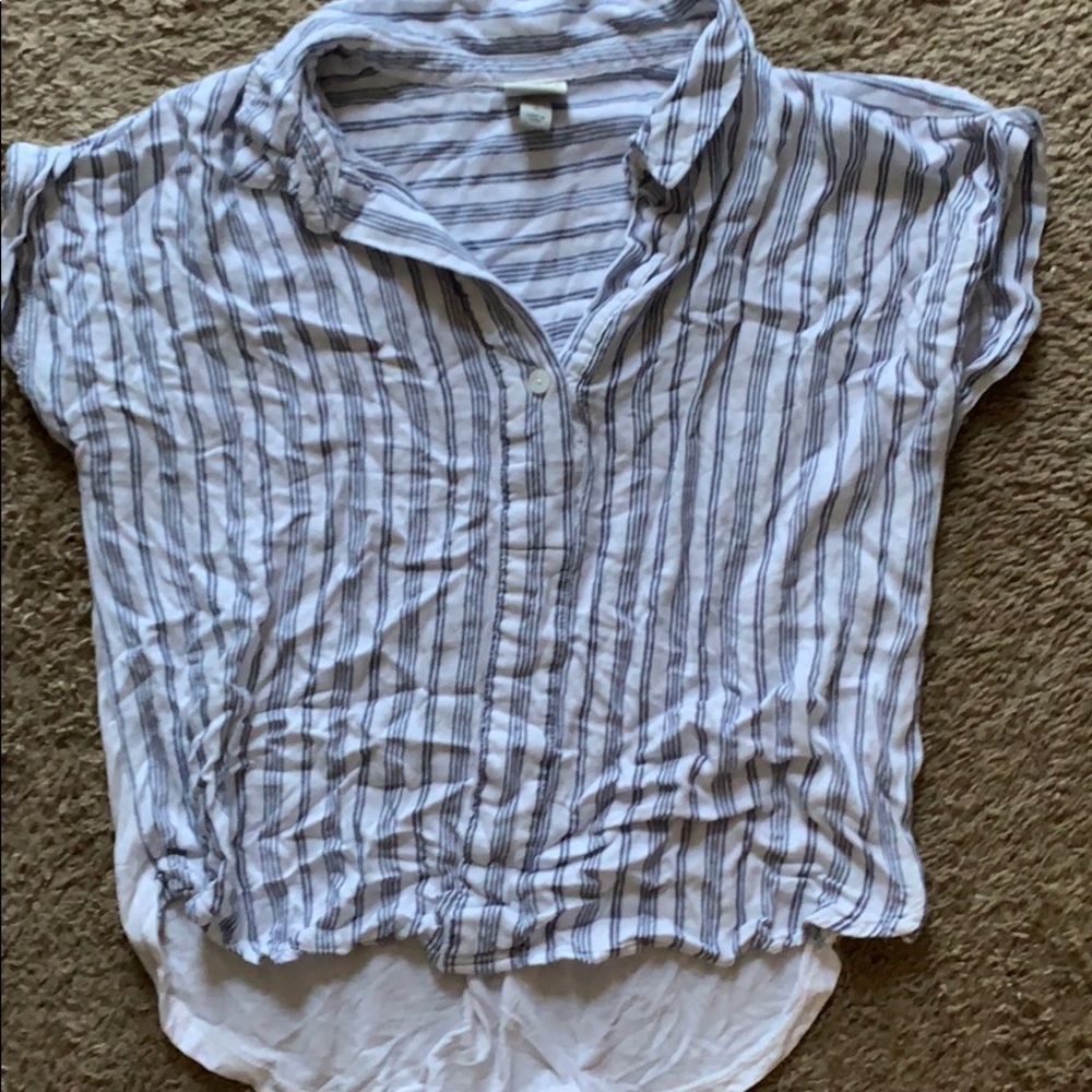 comfy V button down